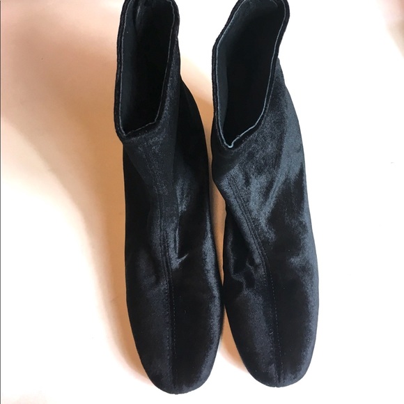 🆕Free People | Cecile Velvet Booties (38) - Picture 5 of 8